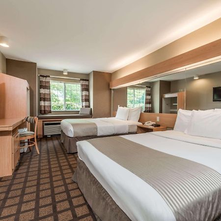 Microtel Inn & Suites By Wyndham West Chester Εξωτερικό φωτογραφία