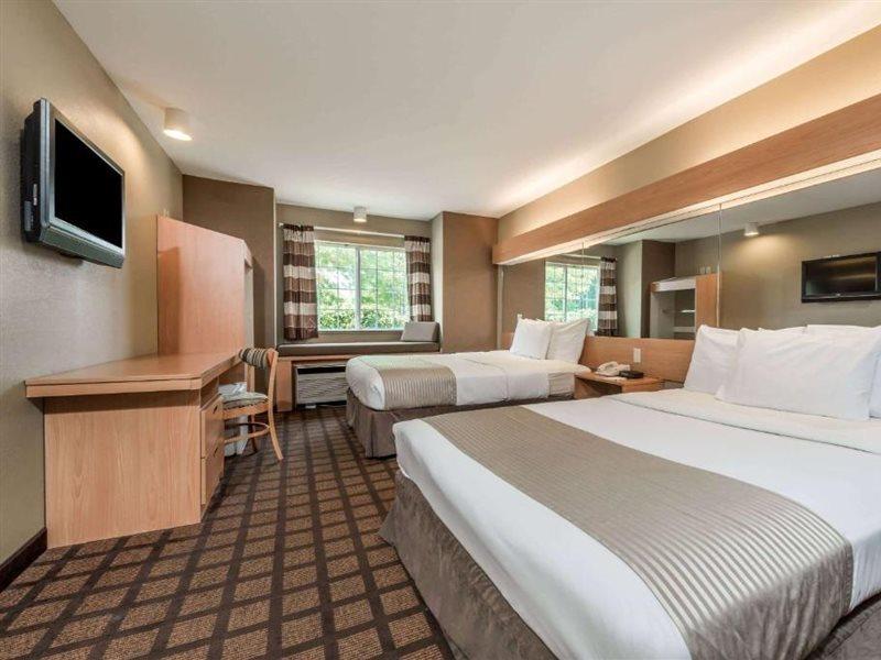 Microtel Inn & Suites By Wyndham West Chester Εξωτερικό φωτογραφία