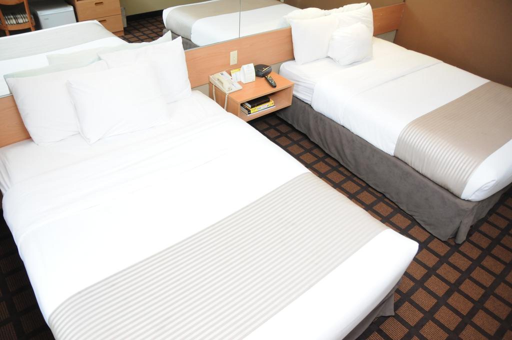 Microtel Inn & Suites By Wyndham West Chester Εξωτερικό φωτογραφία